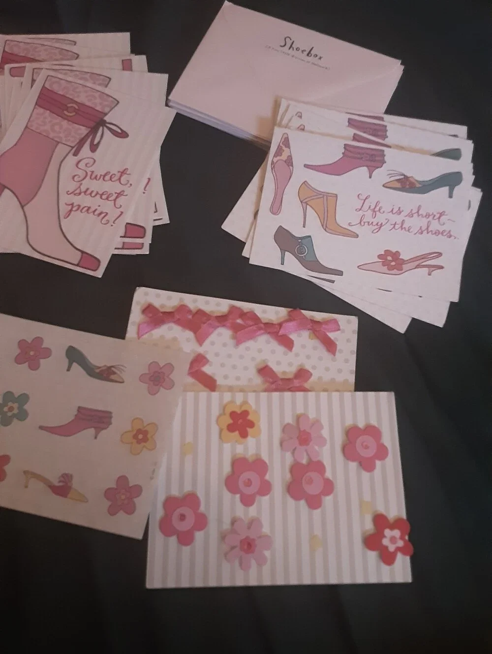 Hallmark Shoebox Cute Shoes Notecards